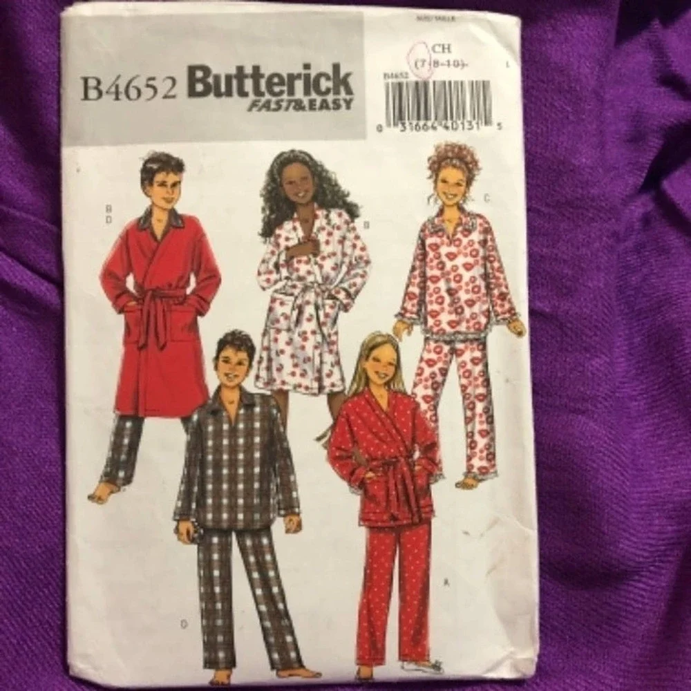 Butterick Sewing pattern 4652 kids pajamas and robe sz7